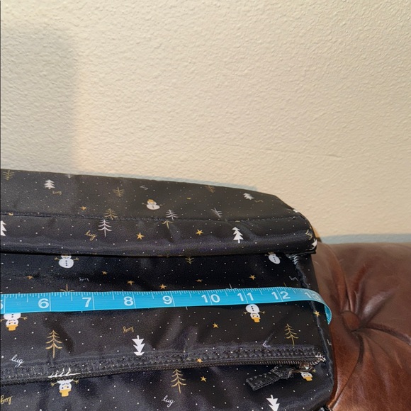 Lug Festive Black Crossbody Bag with Snowman Design - Picture 5 of 6